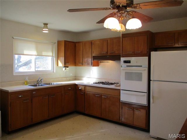 245 Lindy Boulevard, St Louis, MO 63021