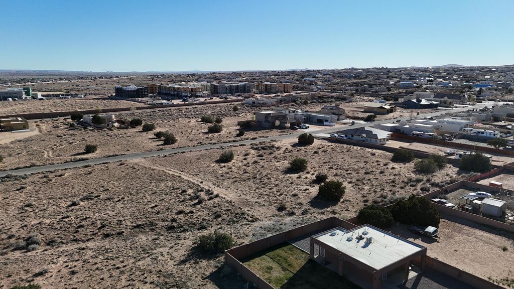 Image 11 of property listing at 7301-7229 Nagoya Road NE, Rio Rancho, NM 87144