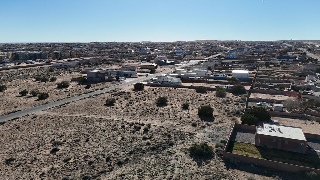 Image 12 of property listing at 7301-7229 Nagoya Road NE, Rio Rancho, NM 87144