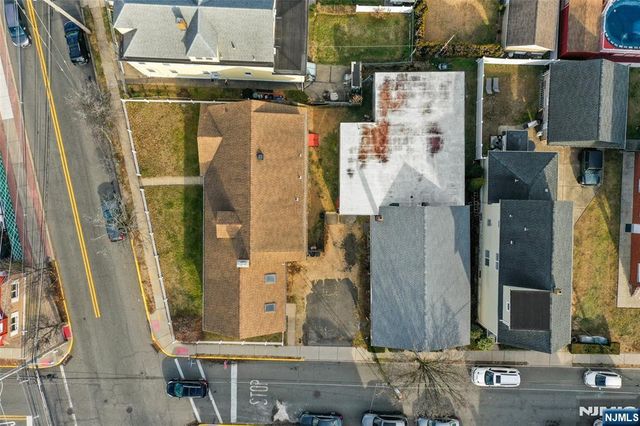 84 Locust Avenue 2, Wallington, NJ 07057