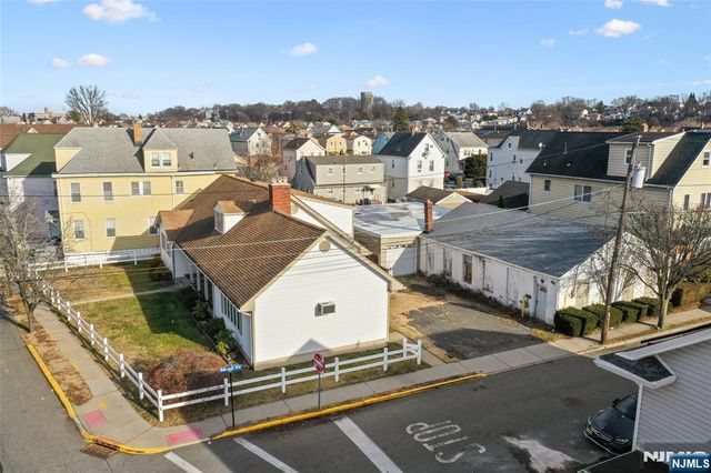 84 Locust Avenue 2, Wallington, NJ 07057