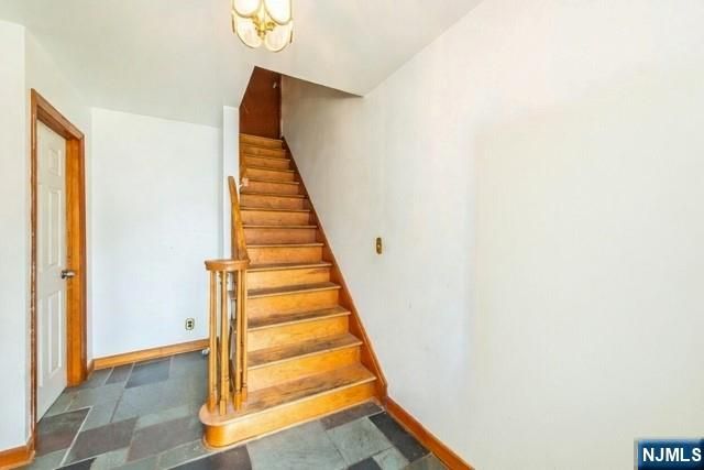 84 Locust Avenue 2, Wallington, NJ 07057
