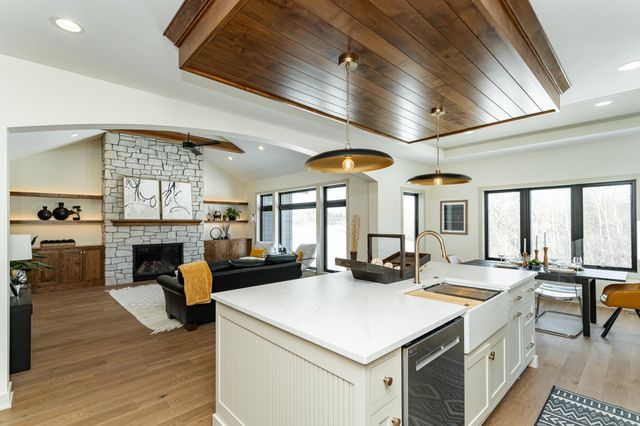 3327 Bella Terra Road NE, Rochester, MN 55906