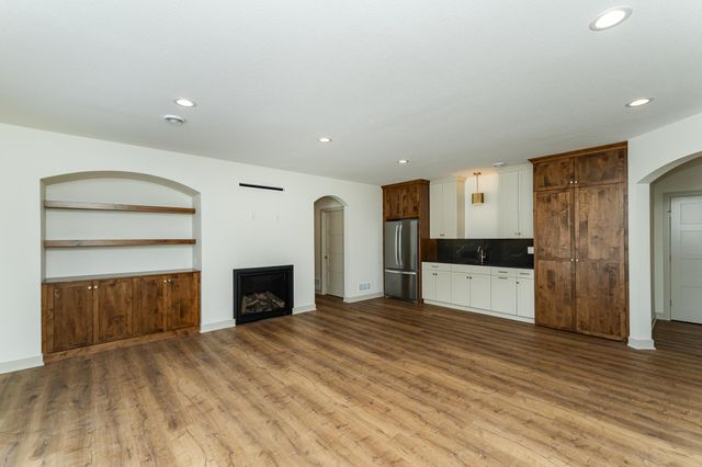 3327 Bella Terra Road NE, Rochester, MN 55906