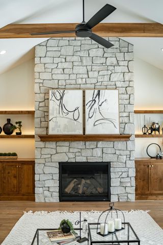 3327 Bella Terra Road NE, Rochester, MN 55906