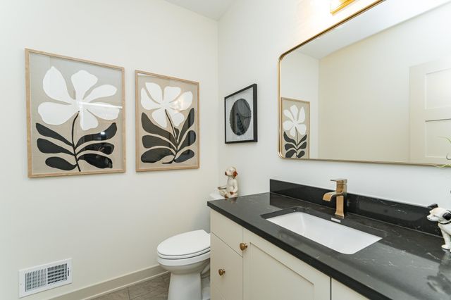 3327 Bella Terra Road NE, Rochester, MN 55906