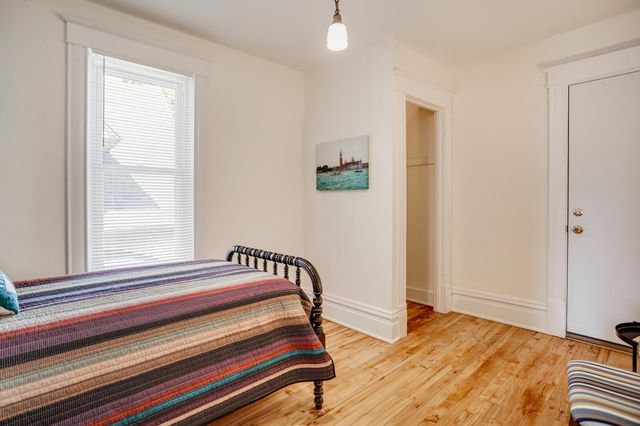 2217 29th Avenue S, Minneapolis, MN 55406