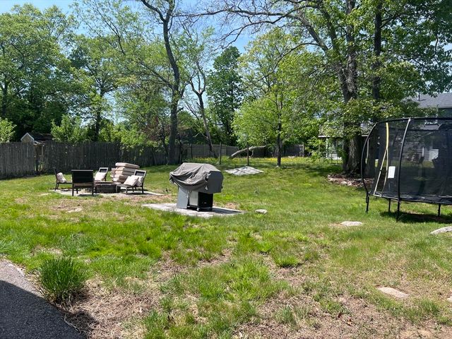 30 Stearns Ave, Brockton, MA 02302