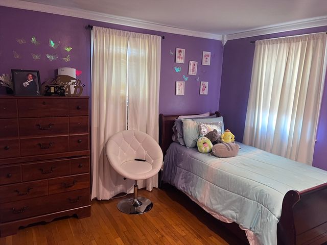 30 Stearns Ave, Brockton, MA 02302