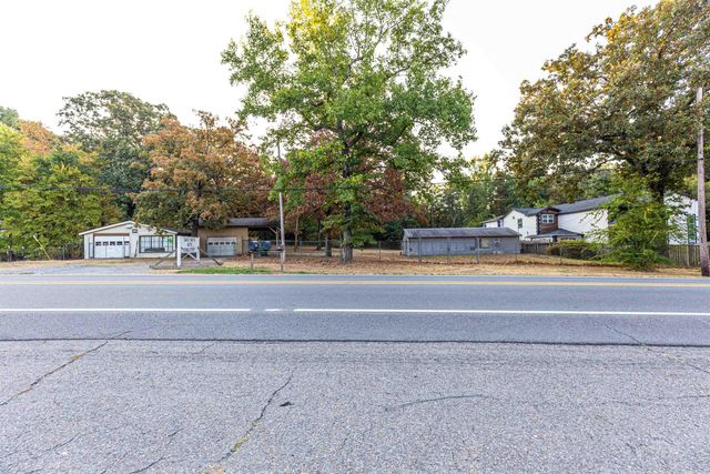 8519 Arch St Pike, Little Rock, AR 72206
