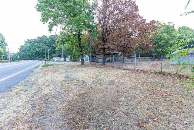 8519 Arch St Pike, Little Rock, AR 72206