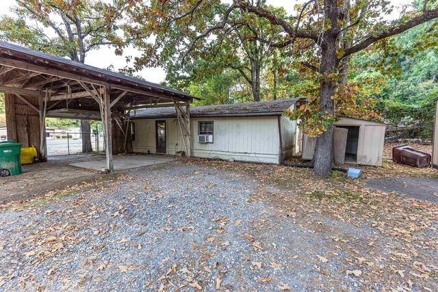8519 Arch St Pike, Little Rock, AR 72206