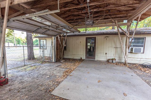 8519 Arch St Pike, Little Rock, AR 72206