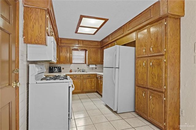 2912 Helena Avenue, Mcallen, TX 78503