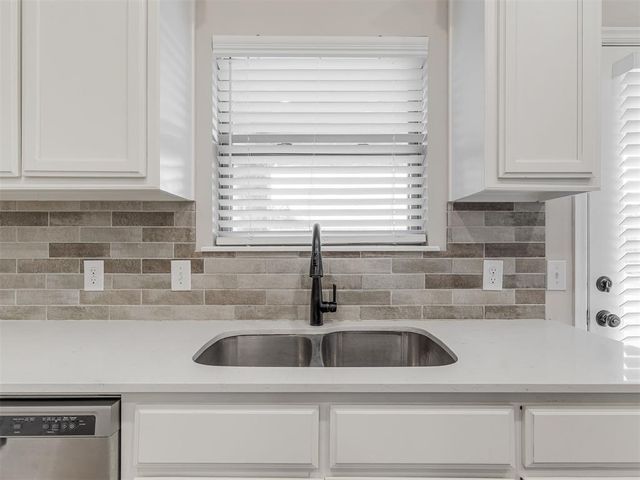 6612 NW 154th Street, Edmond, OK 73013
