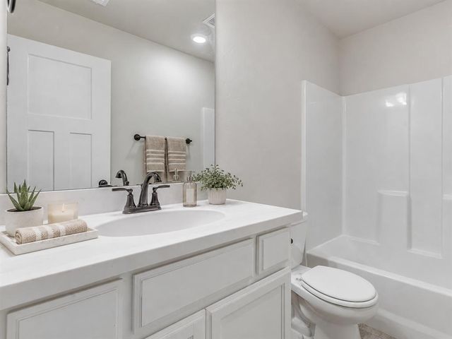 6612 NW 154th Street, Edmond, OK 73013