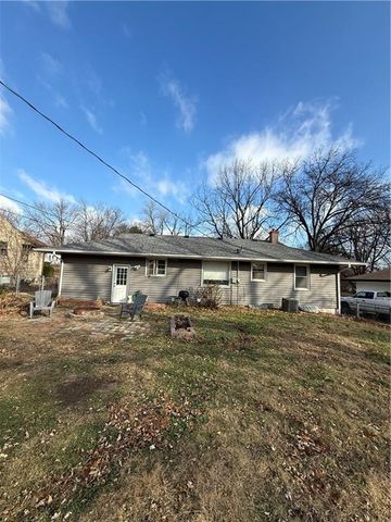 12107 E 47th Terrace S, Independence, MO 64055