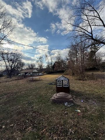 12107 E 47th Terrace S, Independence, MO 64055
