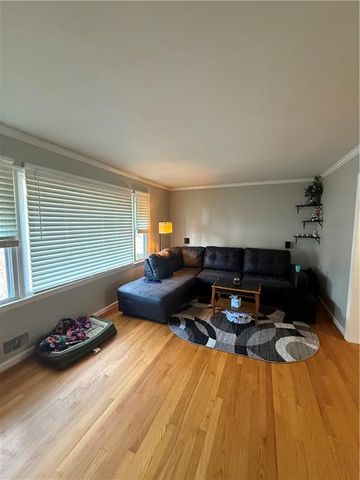 12107 E 47th Terrace S, Independence, MO 64055