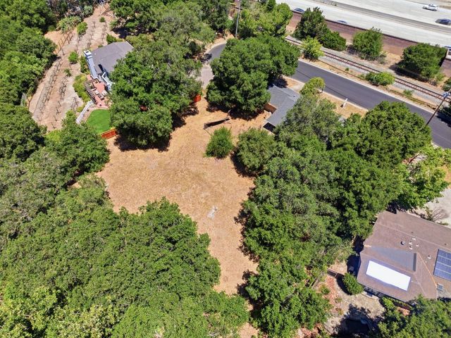 10621 Madera Drive, Cupertino, CA 95014