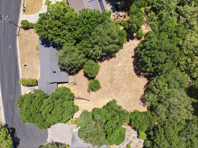 10621 Madera Drive, Cupertino, CA 95014