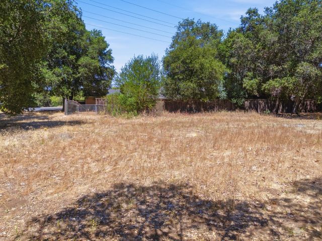 10621 Madera Drive, Cupertino, CA 95014