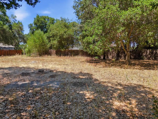 10621 Madera Drive, Cupertino, CA 95014