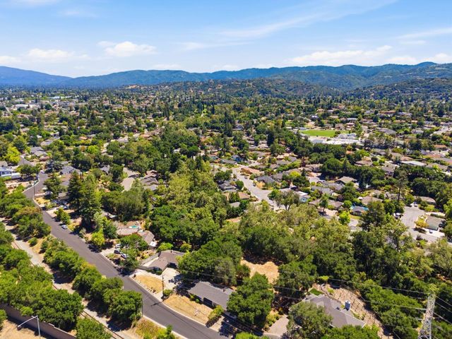 10621 Madera Drive, Cupertino, CA 95014