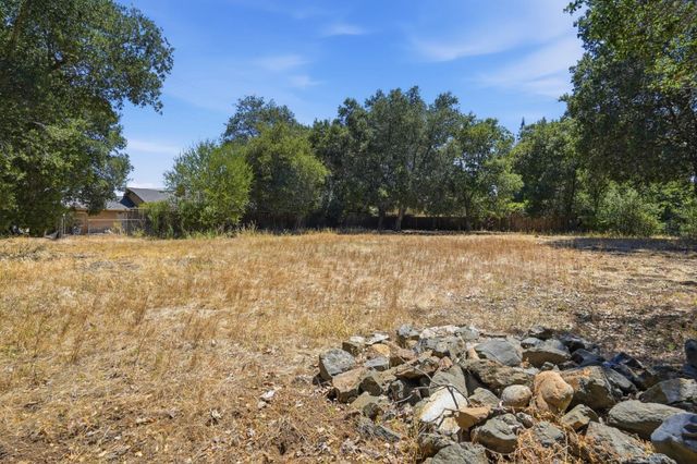 10621 Madera Drive, Cupertino, CA 95014