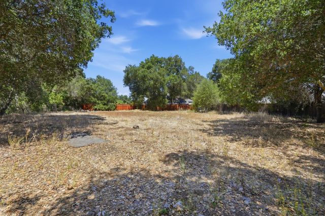 10621 Madera Drive, Cupertino, CA 95014