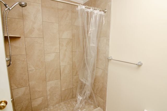 1900 Richard Jones Rd Apt K2, Nashville, TN 37215