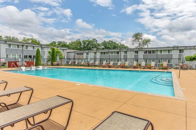 1900 Richard Jones Rd Apt K2, Nashville, TN 37215