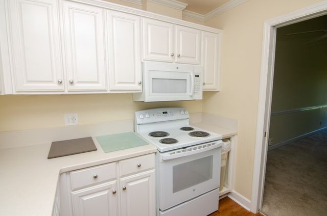 1900 Richard Jones Rd Apt K2, Nashville, TN 37215