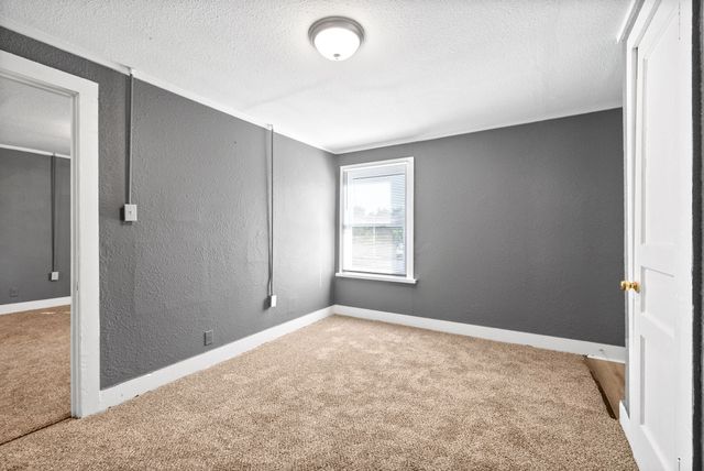 420 Lafayette Rd Apt B, Clarksville, TN 37042