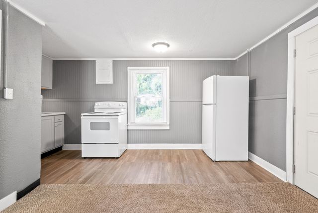 420 Lafayette Rd Apt B, Clarksville, TN 37042