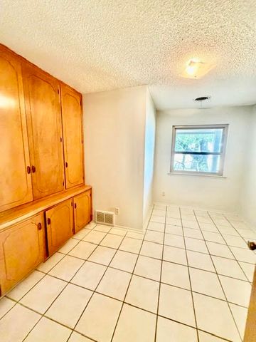 938 COUNTY RD 3341, Paradise, TX 76073