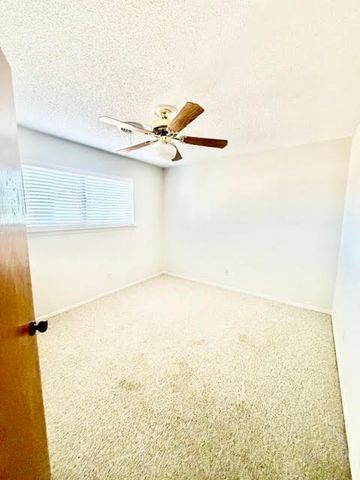 938 COUNTY RD 3341, Paradise, TX 76073