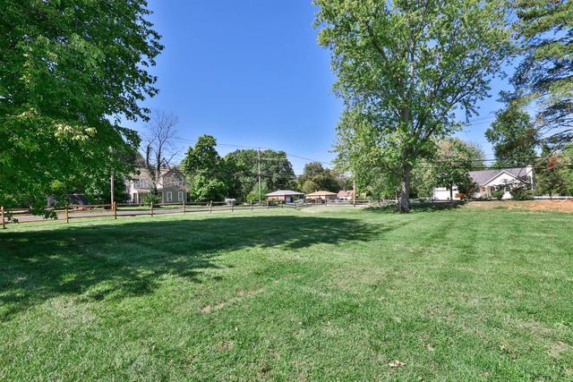 535 Davis Road, Pierce Twp, OH 45255