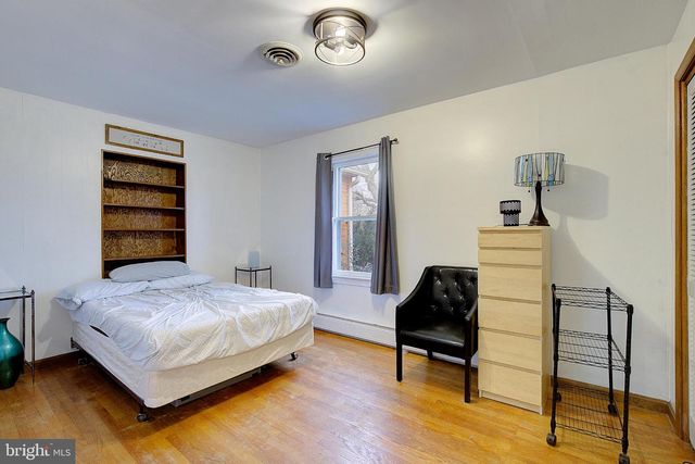 24820 SOTTERLEY RD, Hollywood, MD 20636