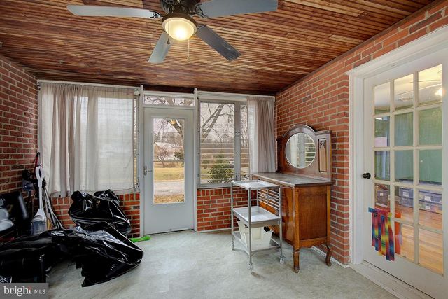 24820 SOTTERLEY RD, Hollywood, MD 20636