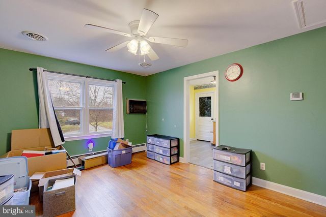 24820 SOTTERLEY RD, Hollywood, MD 20636
