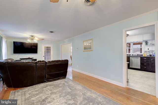 24820 SOTTERLEY RD, Hollywood, MD 20636