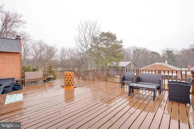 24820 SOTTERLEY RD, Hollywood, MD 20636