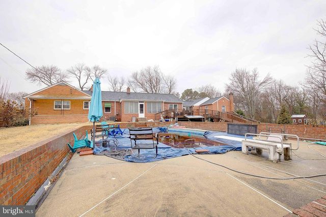 24820 SOTTERLEY RD, Hollywood, MD 20636