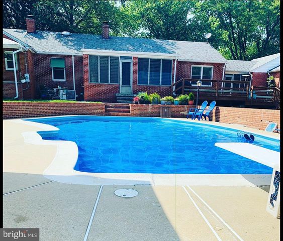 24820 SOTTERLEY RD, Hollywood, MD 20636