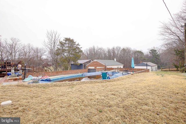24820 SOTTERLEY RD, Hollywood, MD 20636