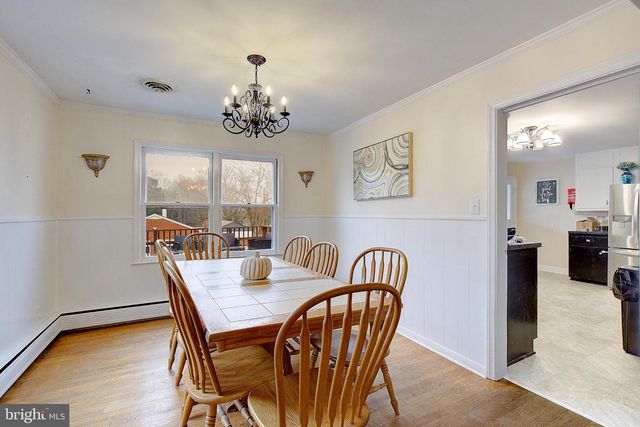 24820 SOTTERLEY RD, Hollywood, MD 20636