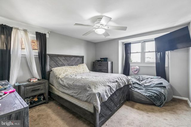 852 SCHOOL LN, Folcroft, PA 19032