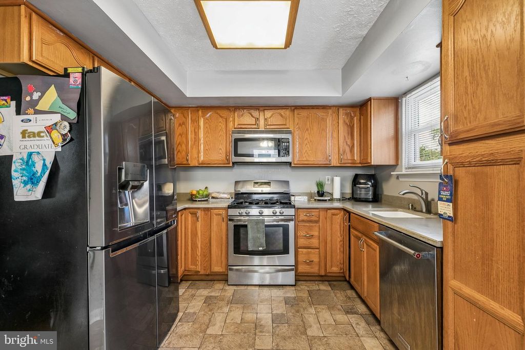 852 SCHOOL LN, Folcroft, PA 19032 — photo 4
