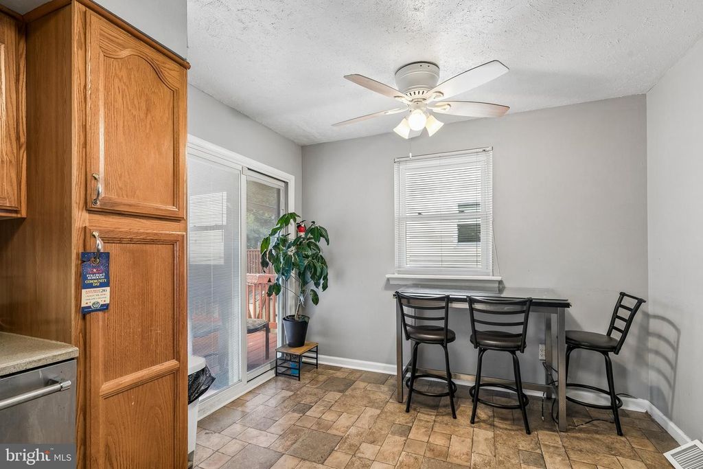 852 SCHOOL LN, Folcroft, PA 19032 — photo 5